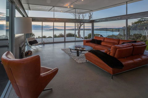 Avalon Coastal Retreat - Accommodation Whitsundays 5