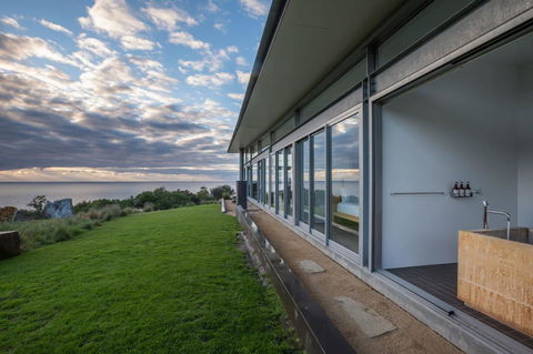 Avalon Coastal Retreat - Accommodation Whitsundays 19