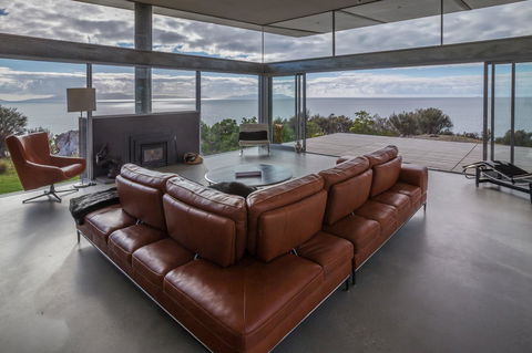 Avalon Coastal Retreat - Accommodation Whitsundays 6