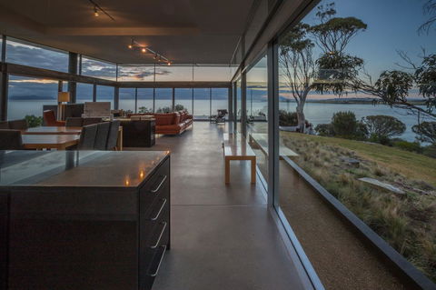 Avalon Coastal Retreat - Accommodation Whitsundays 11
