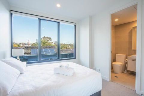 Poplar Apartments - Accommodation Whitsundays 9