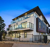 Manhattan Apartments - Notting Hill - Accommodation Whitsundays