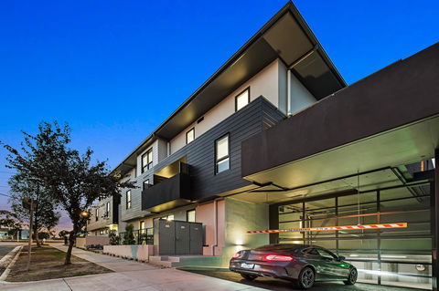 Manhattan Apartments - Notting Hill - Accommodation Whitsundays 30