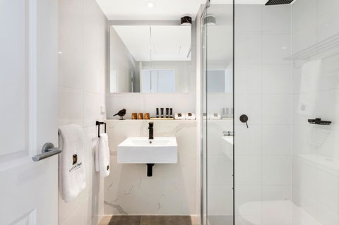 Manhattan Apartments - Notting Hill - Accommodation Whitsundays 21