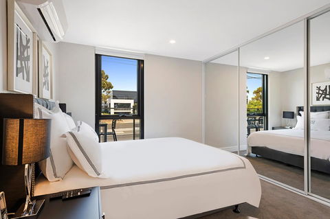 Manhattan Apartments - Notting Hill - Accommodation Whitsundays 10