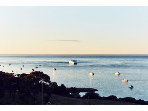 Hotel Sorrento - Accommodation Whitsundays 22