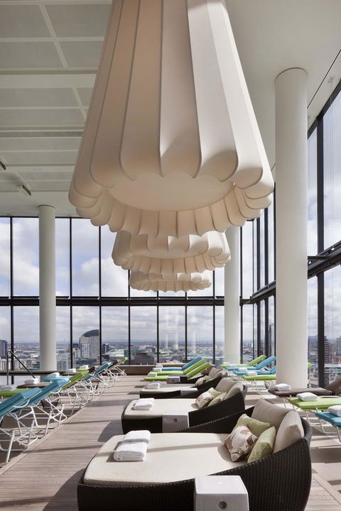 Crown Metropol Melbourne - Accommodation Whitsundays 15