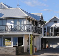 The Victoria Apartments - Accommodation Whitsundays