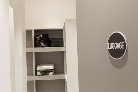 Brady Hotels Jones Lane - Accommodation Whitsundays 27