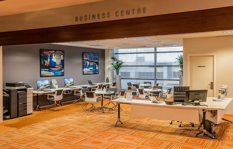 PARKROYAL Melbourne Airport - Accommodation Whitsundays 5