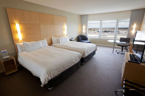 PARKROYAL Melbourne Airport - Accommodation Whitsundays 34