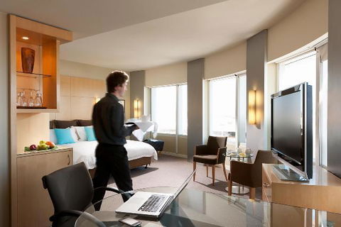 PARKROYAL Melbourne Airport - Accommodation Whitsundays 43