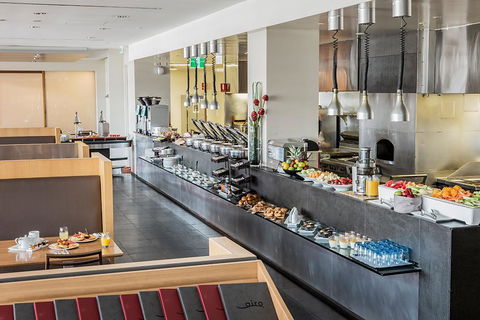 PARKROYAL Melbourne Airport - Accommodation Whitsundays 7