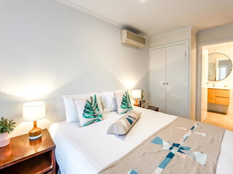 Sandymount - Accommodation Whitsundays 30