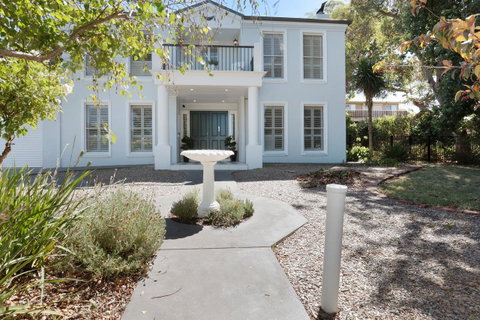 Sandymount - Accommodation Whitsundays 1