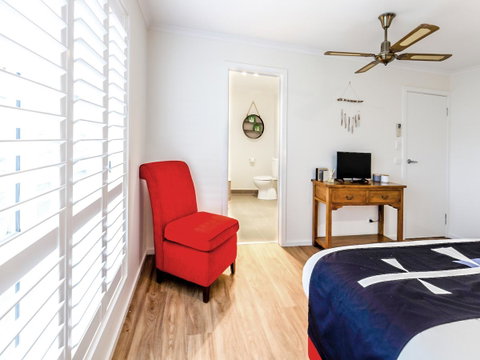 Sandymount - Accommodation Whitsundays 25