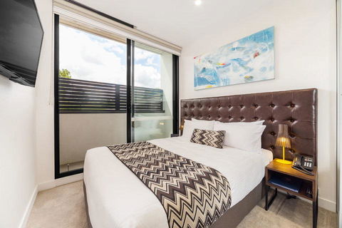 Whitehorse Apartments Hotel - Accommodation Whitsundays 2