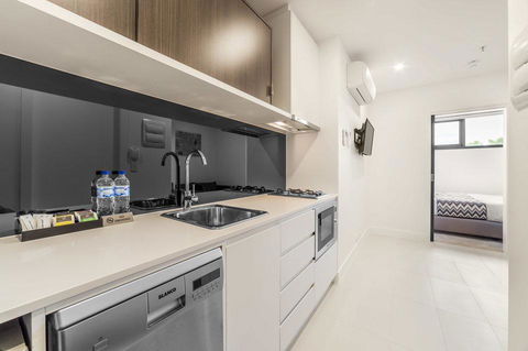 Whitehorse Apartments Hotel - Accommodation Whitsundays 38
