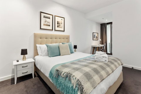 Docklands Private Collection - NEWQUAY - Accommodation Whitsundays 11