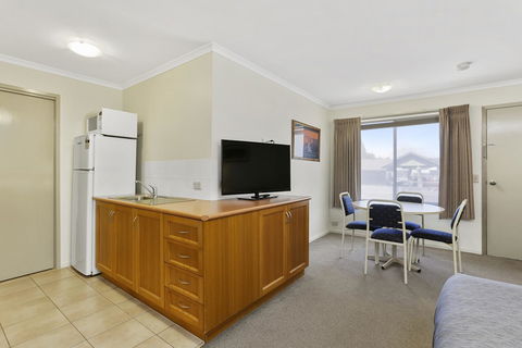 Comfort Inn Warrnambool International - Accommodation Whitsundays 31