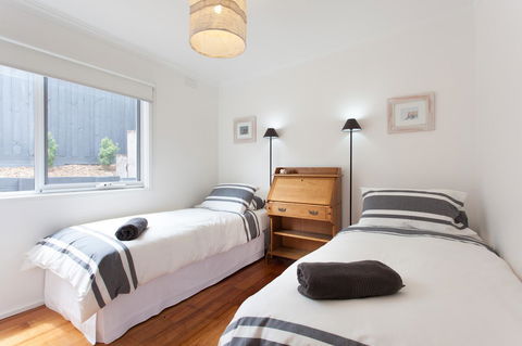 Capella Villa No. 4 - Stunning Luxury Decor Inside And Out - Accommodation Whitsundays 10