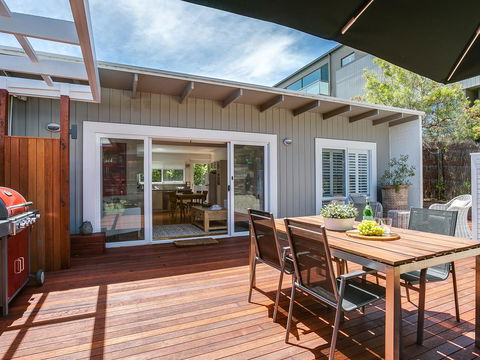 Capella Villa No. 4 - Stunning Luxury Decor Inside And Out - Accommodation Whitsundays 8