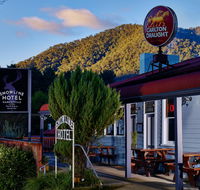 The Harrietville Snowline Hotel - Accommodation Whitsundays