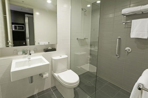 Causeway 353 Hotel - Accommodation Whitsundays 2