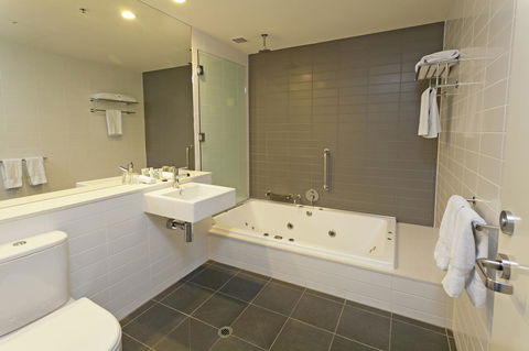 Causeway 353 Hotel - Accommodation Whitsundays 35
