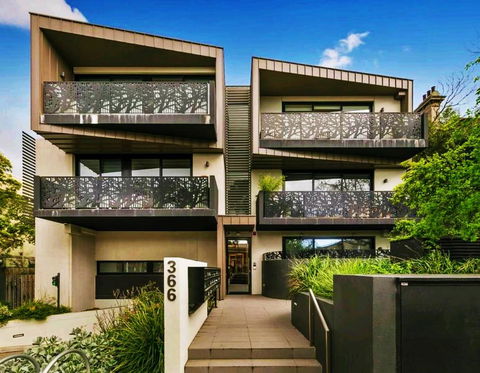 Apartments In Richmond Church St Near MCG - Accommodation Whitsundays 4
