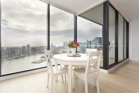 Melbourne Private Apartments - Collins Wharf Waterfront, Docklands - Accommodation Whitsundays 26