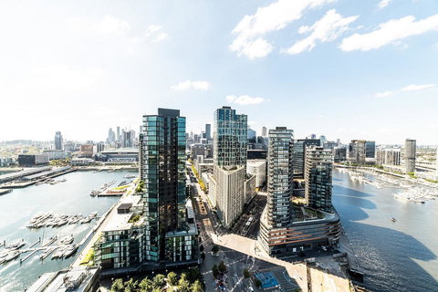 Melbourne Private Apartments - Collins Wharf Waterfront, Docklands - Accommodation Whitsundays 1