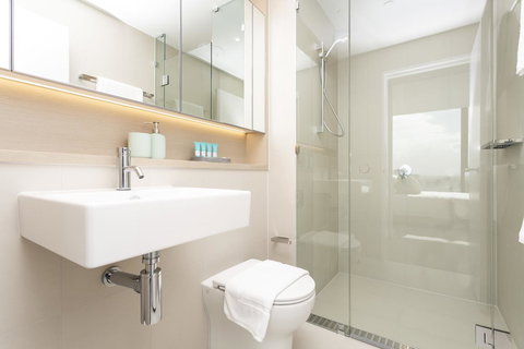 Melbourne Private Apartments - Collins Wharf Waterfront, Docklands - Accommodation Whitsundays 18