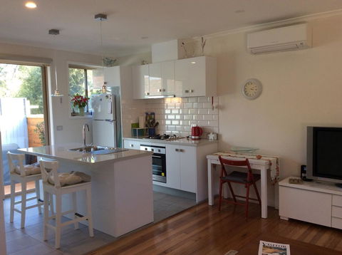 Avilla By The Bay - Accommodation Whitsundays 25