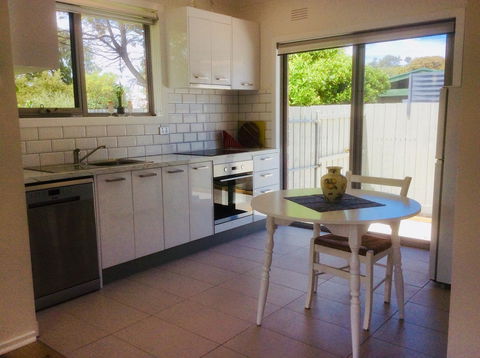 Avilla By The Bay - Accommodation Whitsundays 16