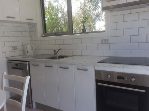 Avilla By The Bay - Accommodation Whitsundays 11
