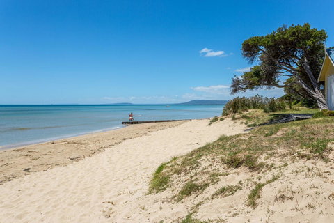 Blairgowrie Apartment 1 - On The Beach - Accommodation Whitsundays 19
