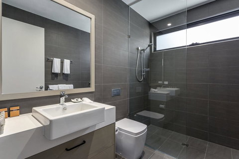 Blairgowrie Apartment 1 - On The Beach - Accommodation Whitsundays 13