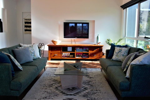 Tamara Temptation - Accommodation Whitsundays 9