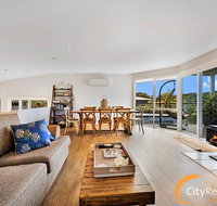 Peninsula Retreat