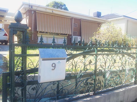 Doncaster Westfield Home Stay - Accommodation Whitsundays 1