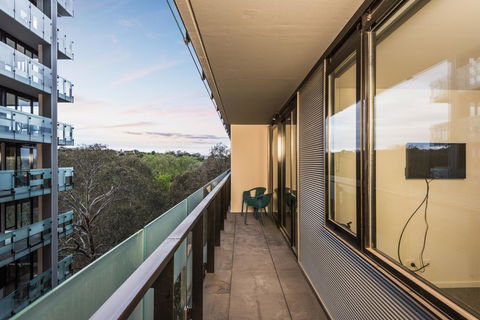 Playhouse Apartments - Accommodation Whitsundays 9