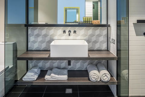 Peppers Docklands - Accommodation Whitsundays 27