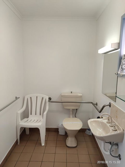 Coachman Motel And Holiday Units - Accommodation Whitsundays 25