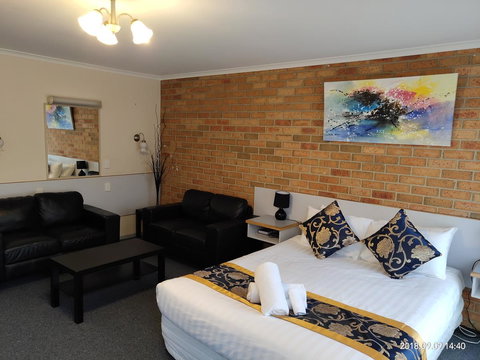 Coachman Motel And Holiday Units - Accommodation Whitsundays 17