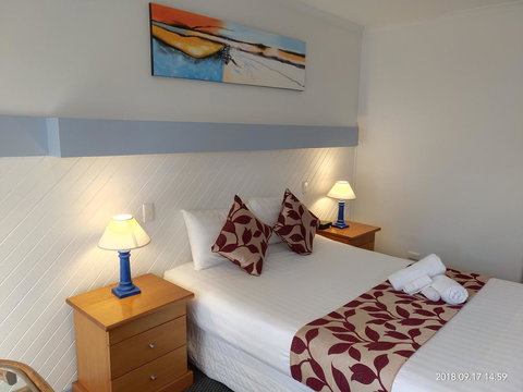 Coachman Motel And Holiday Units - Accommodation Whitsundays 11