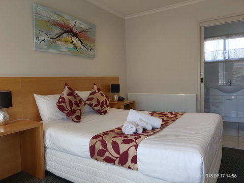 Coachman Motel And Holiday Units - Accommodation Whitsundays 5