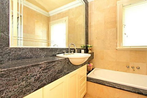 ABC Accommodation - Rosebud - Accommodation Whitsundays 15