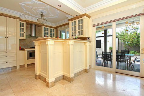 ABC Accommodation - Rosebud - Accommodation Whitsundays 11
