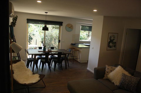 4 Autumn Grove - Accommodation Whitsundays 13